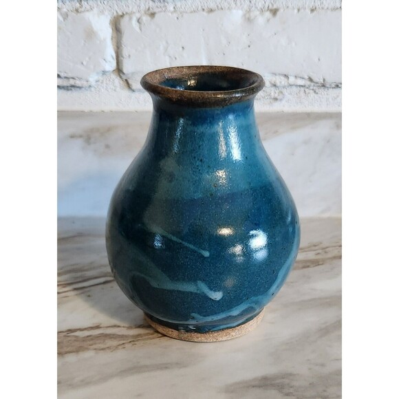 Modern Stoneware Pottery Vase Signed CHAR 2023 Teal Drip Swirl Glaze 5.5" - Picture 2 of 7